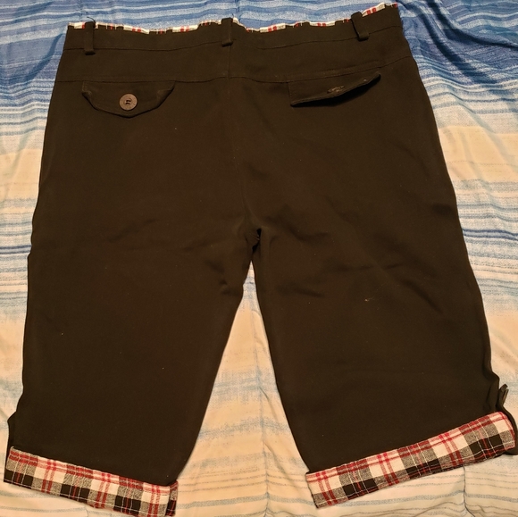 Men's shorts - Picture 2 of 2